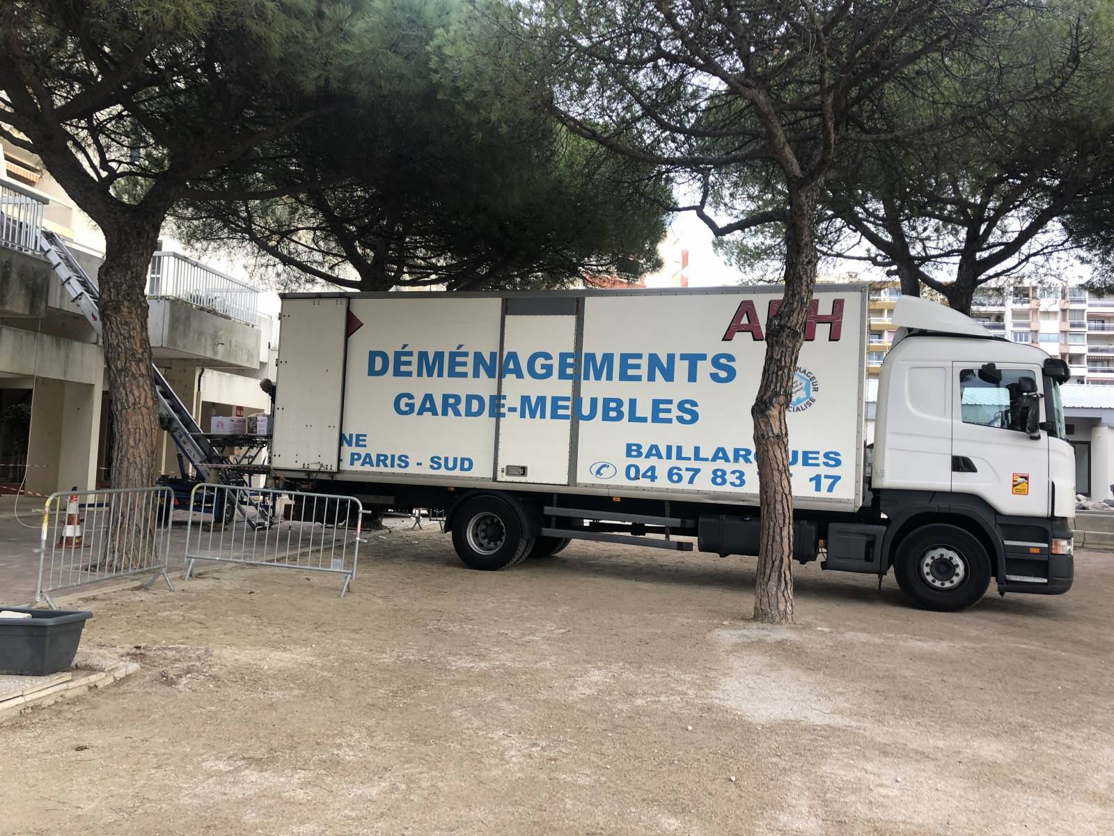 ADH34 Déménagement Canon vers Pyrenées Orientales