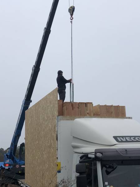 Transport et livraison Panneaux en bois à Octon